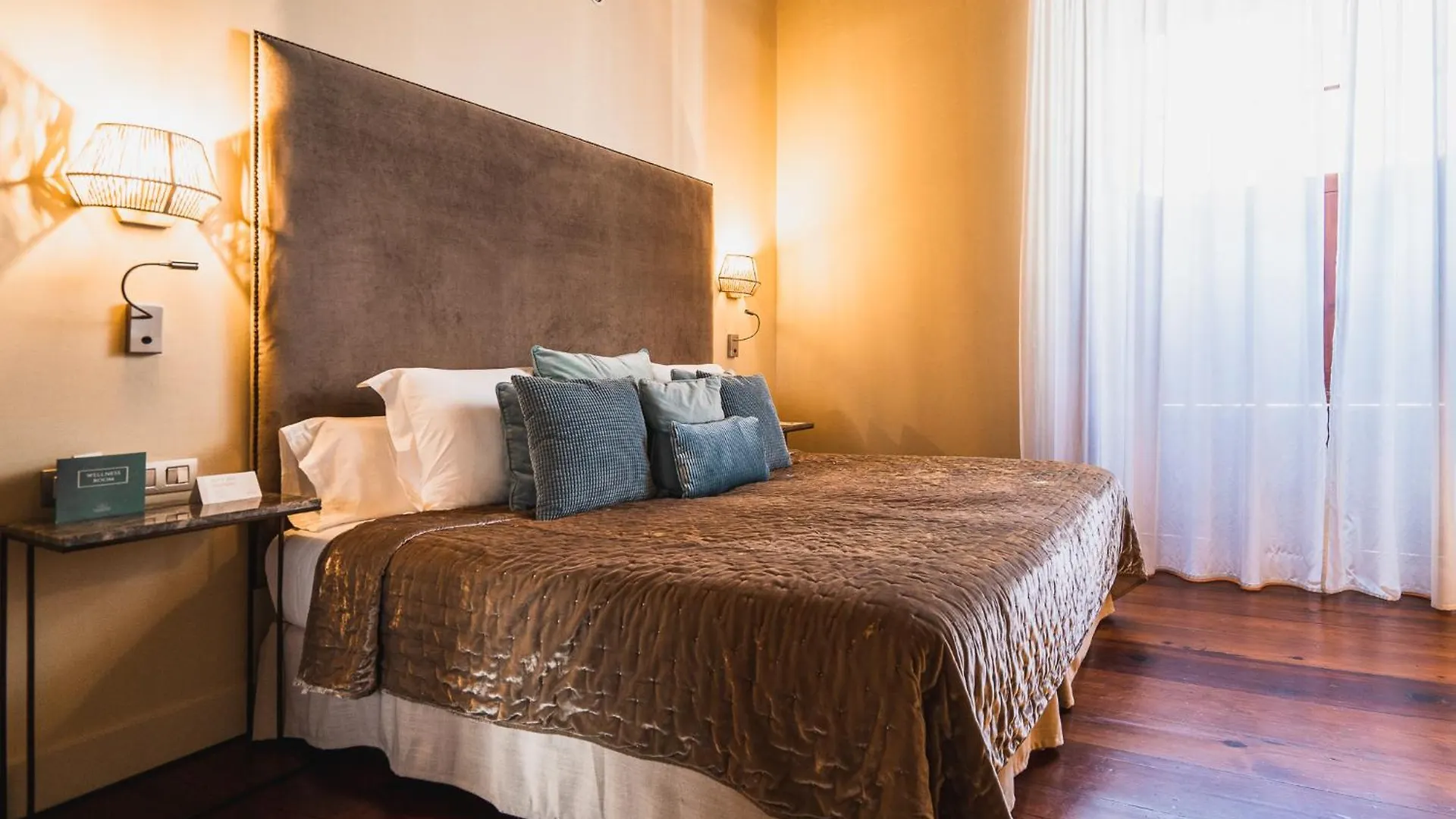 La Laguna Gran Hotel  לה לגונה